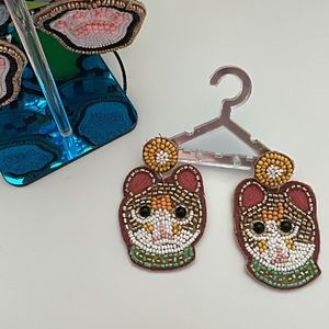 Cat 🐱 earrings